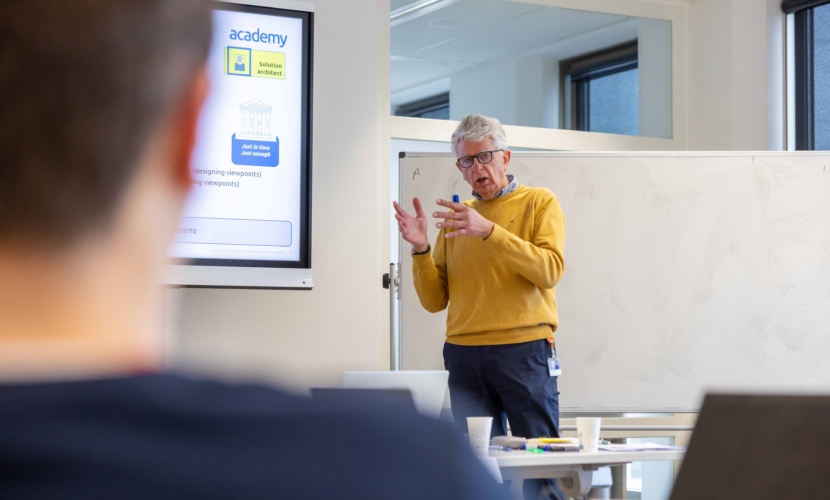 Ben Kooistra geeft een training