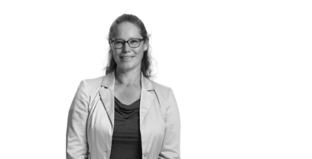 Portretfoto Linda zwart-wit